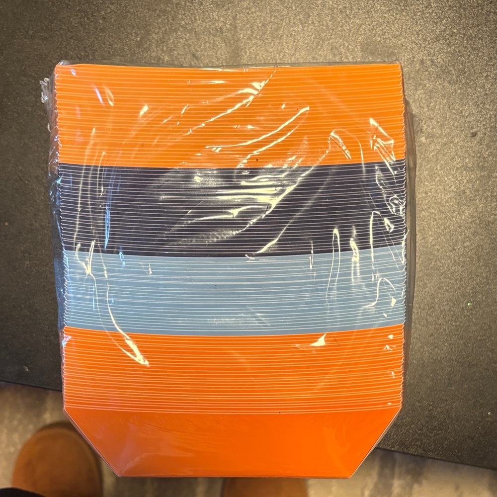 Disposable Paper Food Trays - 100pk of Orange & Blue